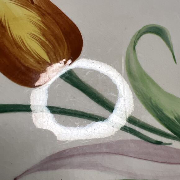 Pottery Guild of America Large Cake Plate-Hand-Painted Tulips-13.5-1940s Vintage - Picture 15 of 15